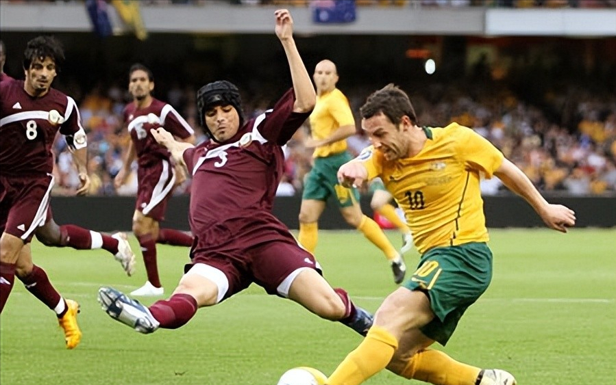 关于赛地聚焦:世预赛赛后热度飙升;摩纳哥扳平良机;信心回归;阵容厚度经受考验的信息 关于赛地聚焦:世预赛赛后热度飙升;摩纳哥扳平良机;信心回归;阵容厚度经受考验的信息