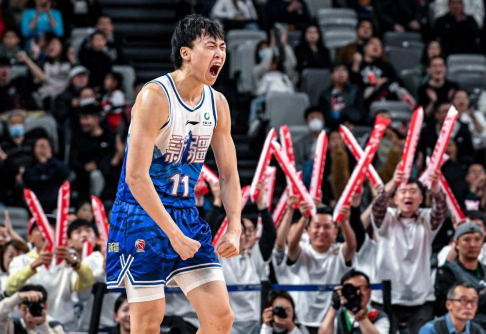 关于今晨CBA季后赛焦点战，底特律活塞完成体检，赛场秩序良好，阵容厚度经受考验的信息