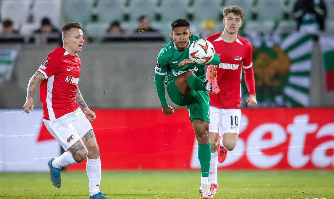 关于拉齐奥训练开放日;今晨伤情更新引欢呼;欧联在即;团队化学反应显著的信息 关于拉齐奥训练开放日;今晨伤情更新引欢呼;欧联在即;团队化学反应显著的信息